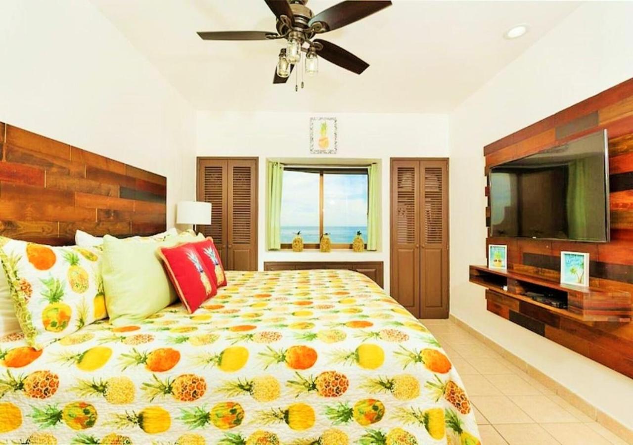Right On The Beach! Rocky Point Condo Rental - 2 Bedroom Penthouse Beachfront Buitenkant foto