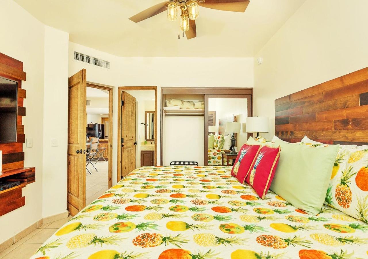 Right On The Beach! Rocky Point Condo Rental - 2 Bedroom Penthouse Beachfront Buitenkant foto