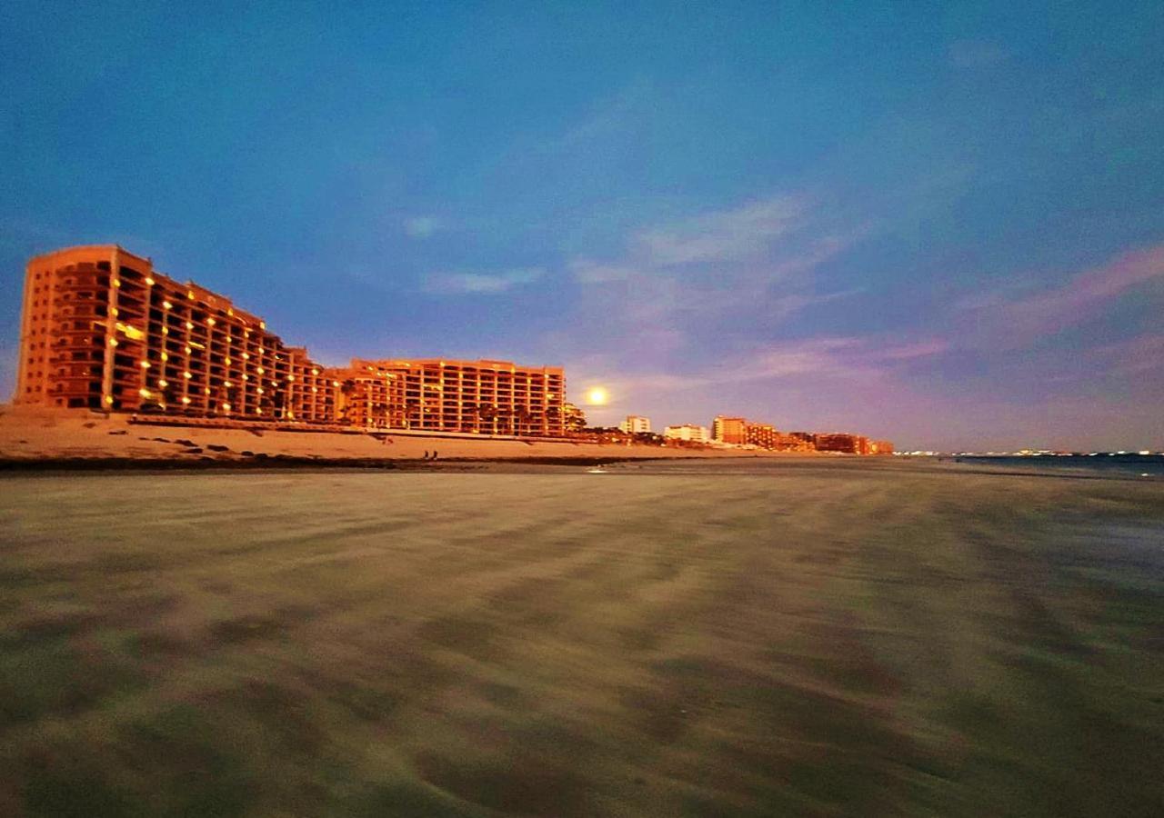Right On The Beach! Rocky Point Condo Rental - 2 Bedroom Penthouse Beachfront Buitenkant foto